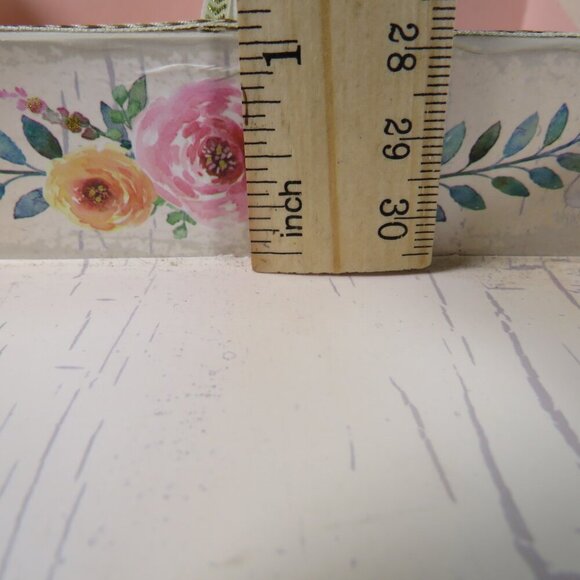 Stationary Organizer Floral with drawer and gold accents - Picture 13 of 13